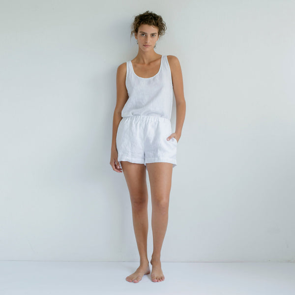 SHORT PANTS, WHITE