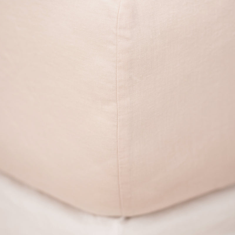 LINEN FITTED SHEET, POWDER