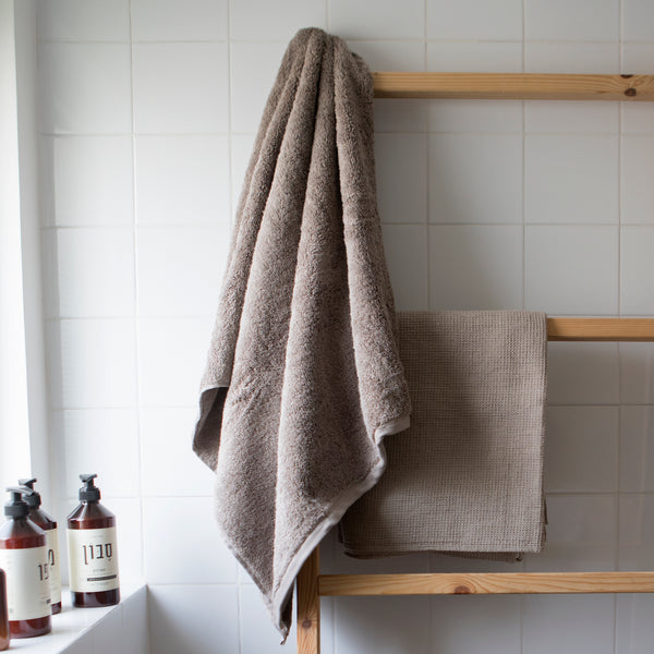 ORGANIC COTTON TOWEL, DUSTY GRAY