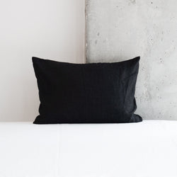 CLASSIC DECORATIVE PILLOWS 30x40, BLACK