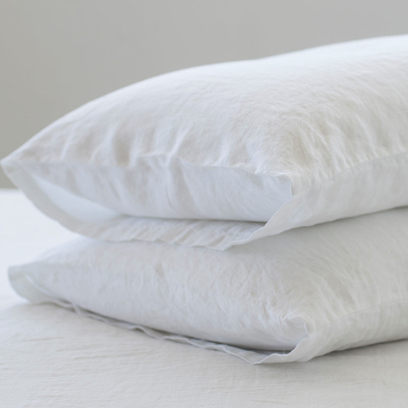 CLASSIC PILLOWCASES, WHITE