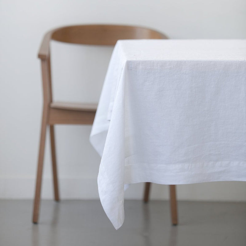 TABLECLOTHS, WHITE