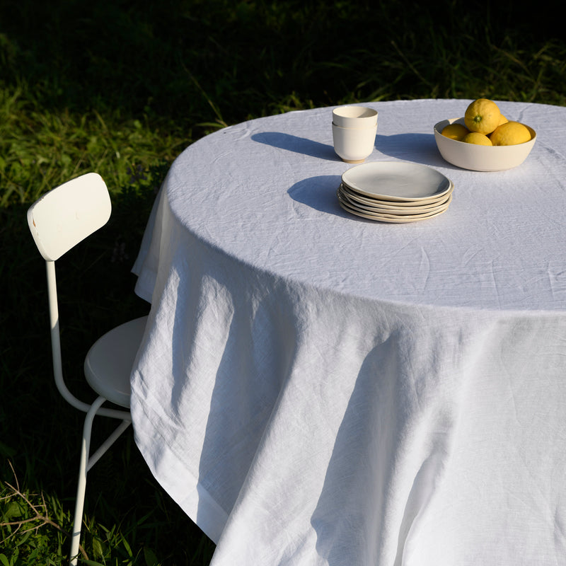 TABLECLOTHS, WHITE